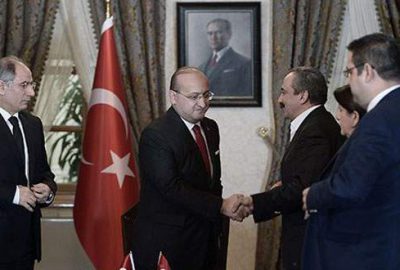 İmralı'nın silah bırakma çağrısının ardından KCK'dan bir açıklama geldi. Ortak