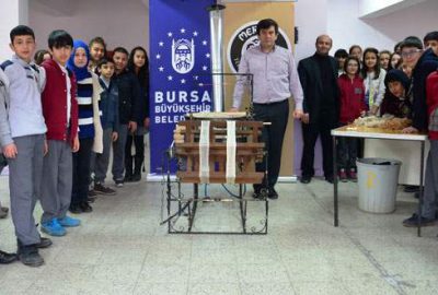 Gençler Bursa ipeğini yakından tanıyor