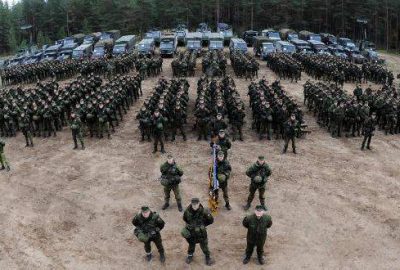 Rusya’dan korktu, askerliği zorunlu yaptı
