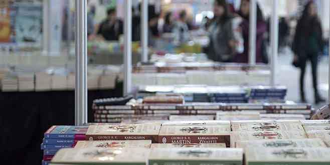 Türkiye dünya kitap piyasasında 12. sıraya yükseldi