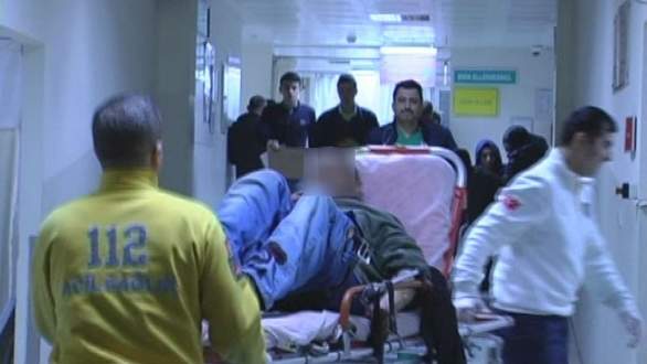 Bursa’da sokak ortasında adam bıçaklandı