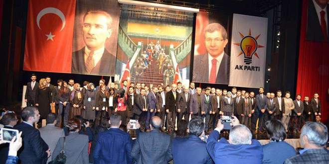 AK Parti’nin seçim şarkısına Bursa’dan aday