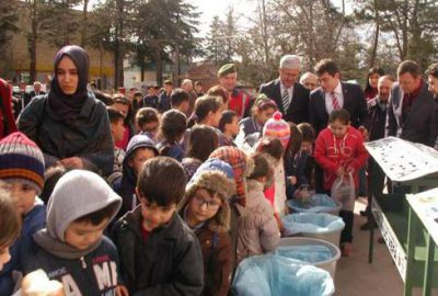 Sokak hayvanlarına bir avuç vefa projesi
