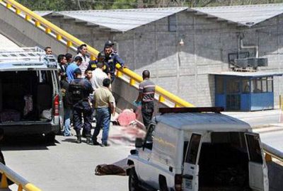 Mankenlere korkunç infaz