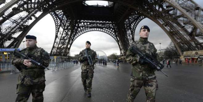 Fransa’da 5 ‘terör’ sitesi kapatıldı