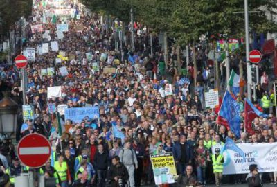 ‘Paralı su’ halkı sokağa döktü