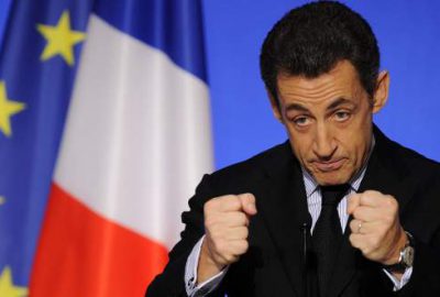 Sarkozy geri dönüyor!