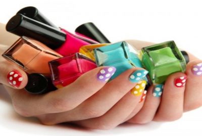 Kadınlar evde yalnızken ne yapar?