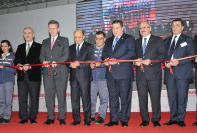 Bakan Işık: ‘Teknolojiyle araçlar kendi kendine gidecek’