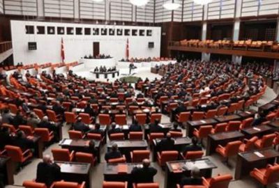AK Parti'nin 25 olan milletvekili seçilme yaşının 18'e indirilmesine ilişkin