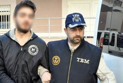 İzmir'de terör örgütü DHKP-C ile bağlantılı olduğu iddiasıyla gözaltına alınan