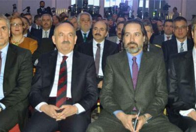 Sağlık Bakanı Mehmet Müezzinoğlu, ‘e-Nabız Sistemi’ni tanıttı. Müezzinoğlu, “Artık bilim