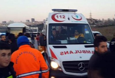 İstanbul TEM Otoyolu'nda bir servis minübüsü kamyon ile çarpıştı. 3
