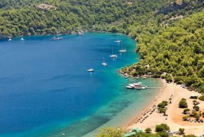 Muğla’daki Sarsala koyunda yapılacak tesisler için yapılan ihalenin iptali amacıyla