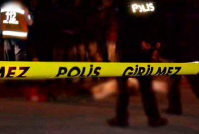 Zonguldak'ta bir büfeci, kendisinden gece yarısı alkol almak isteyen müşterisini