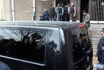 Sincan'da bir caminin yıkılıp yerine alışveriş merkezi yapılmasından elde edilen
