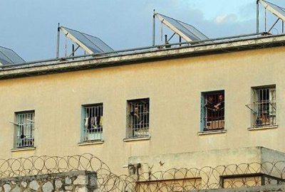 Yunanistan’da cezaevleri boşalıyor