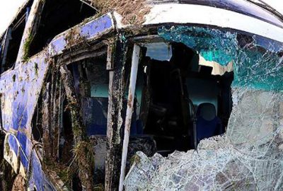 Eskişehir'in Sivrihisar ilçesinde bir yolcu otobüsünün şarampole devrilmesi sonucu 21
