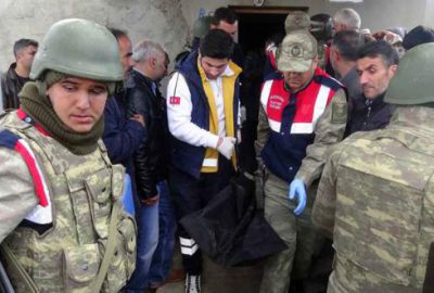 Ağrı Doğubayazıt'ta aynı aileden 8 kişi sobadan zehirlenerek öldü.