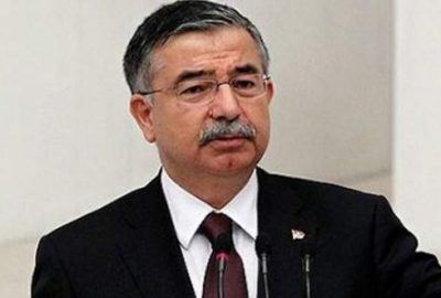 Milli Savunma Bakanı İsmet Yılmaz, Ağrı’da Mehmetçik ile teröristler arasında