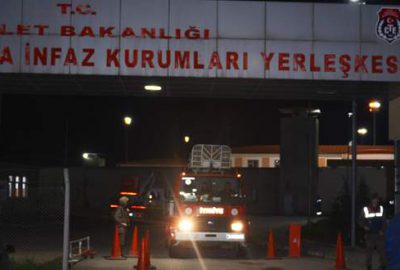 İzmit-Kandıra yolunun 20’nci kilometresinde bulunan T Tipi Cezaevi’ndeki bir koğuşta