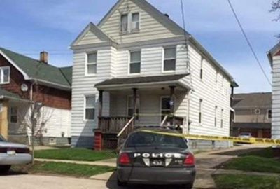 Bebek bebeği tabancayla öldürdü!