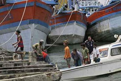 Endonezya’da 500 ‘köle balıkçı’ kurtarıldı
