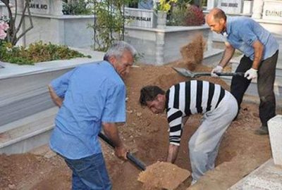 Türk ve Rum cenazeleri karışınca…