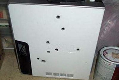 Kızgın kullanıcı bilgisayarını kurşunladı