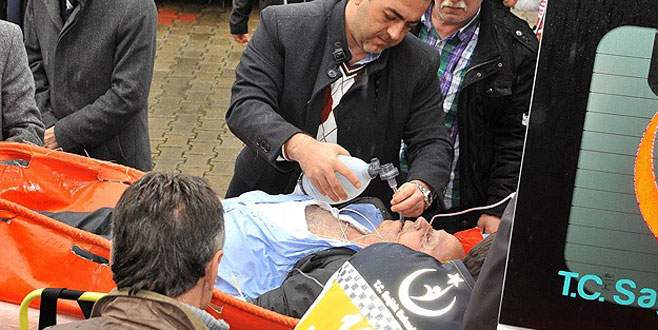 Törende kalp krizi geçiren öğretmen öldü