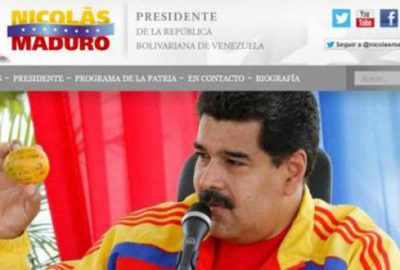 Başkana mango fırlattı, ev kazandı