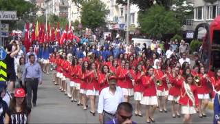 Askeri caz grubu coşturdu