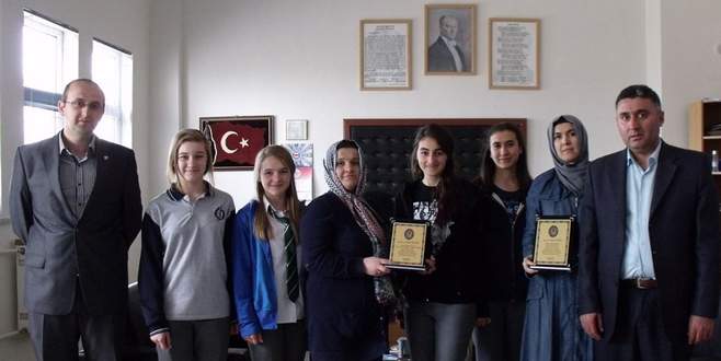 Orhangazili öğrencilerden örnek davranış