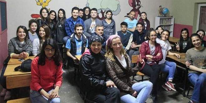 Toplum gönüllülerinden anlamlı davranış