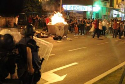 Bir başkent karıştı