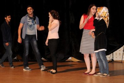 Kilis 7 Aralık Üniversitesi’nin öğrenci topluluklarından Çınaraltı Kültür ve Sanat
