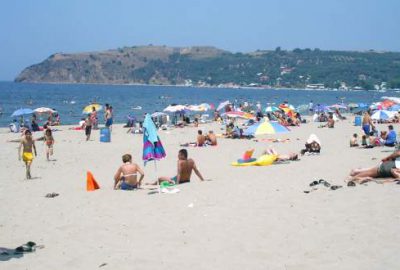 Güneşli günlere bir gün ara