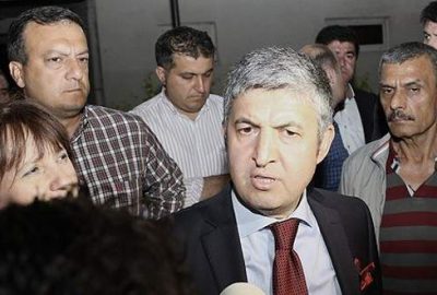 Tutuklamaya yönelik yakalama kararı gereği Antalya'da gözaltına alınan eski Adana