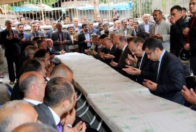 Hakkâri Valisi Yakup Canbolat, Hakkâri-Çukurca karayolunun 15’nci kilometresinde meydana