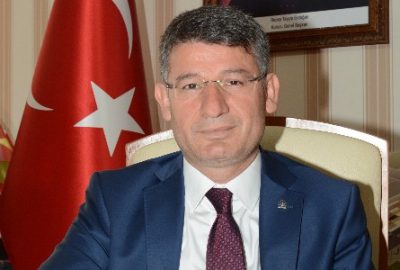 Adana’da Başbakan Davutoğlu Heyecanı