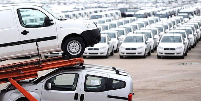 Otomobilde ithal ticari araçta yerli tercih edildi