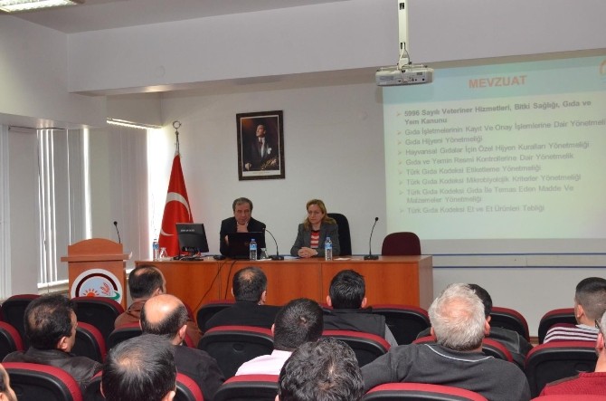 Kasaplara Yeni Gıda Mevzuatı Anlatıldı Denizli İl Gıda Tarım ve Hayvancılık Müdürlüğü tarafından Et ve