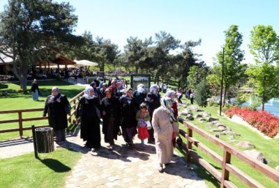 Şehitkamil Belediyesi "Anneler Günü" dolayısıyla, Yetim Koordinasyon Merkezi’nde eğitim gören