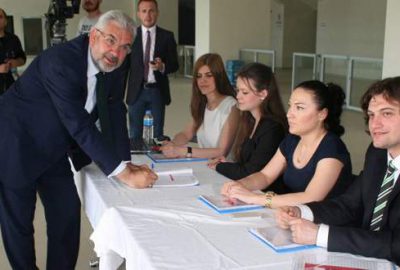 Bursaspor’da kongre ertelendi