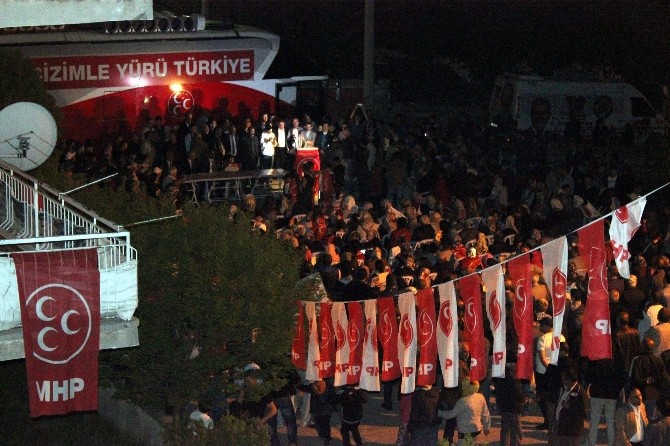 Kırşehir’de MHP’li Adaylar Coşkuyla Karşılandı