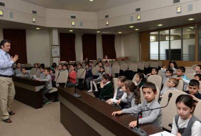 Belediyede ders zili