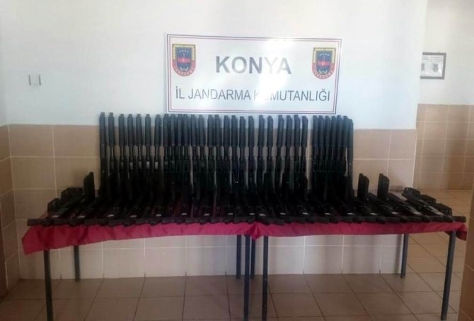 Hüyük’te Durdurulan Araçta Pompalı Tüfek Ele Geçirildi