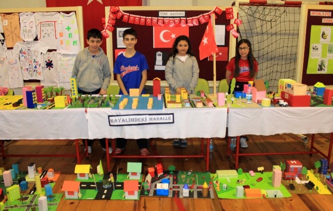 Formül Hatırlatan Tişörtler, Çizgi İzleyen Robotlar Formül Hatırlatan Tişörtler, Çizgi İzleyen Robotlar