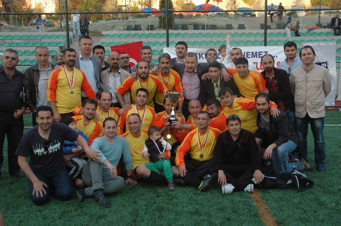 Mali Müşavirlerin Futbol Ligi’nin Şampiyonu Performansspor Oldu