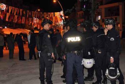 Bayrak asma kavgası kanlı bitti